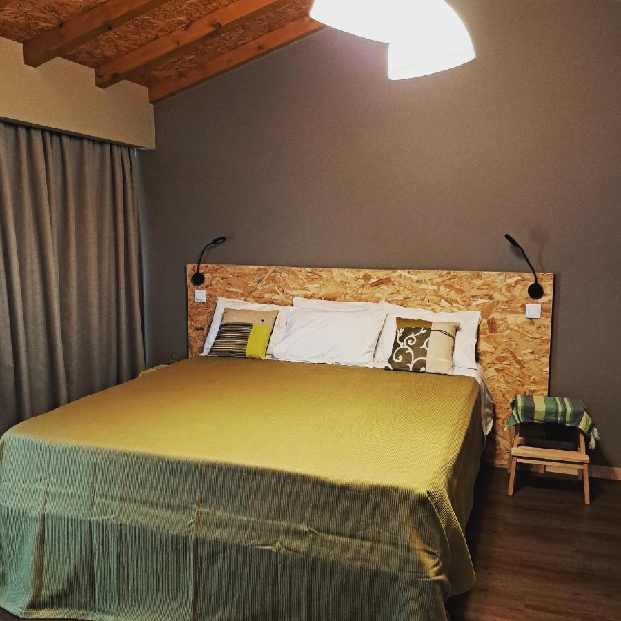 Poco E Meio - Padel & Pool Farm stay
